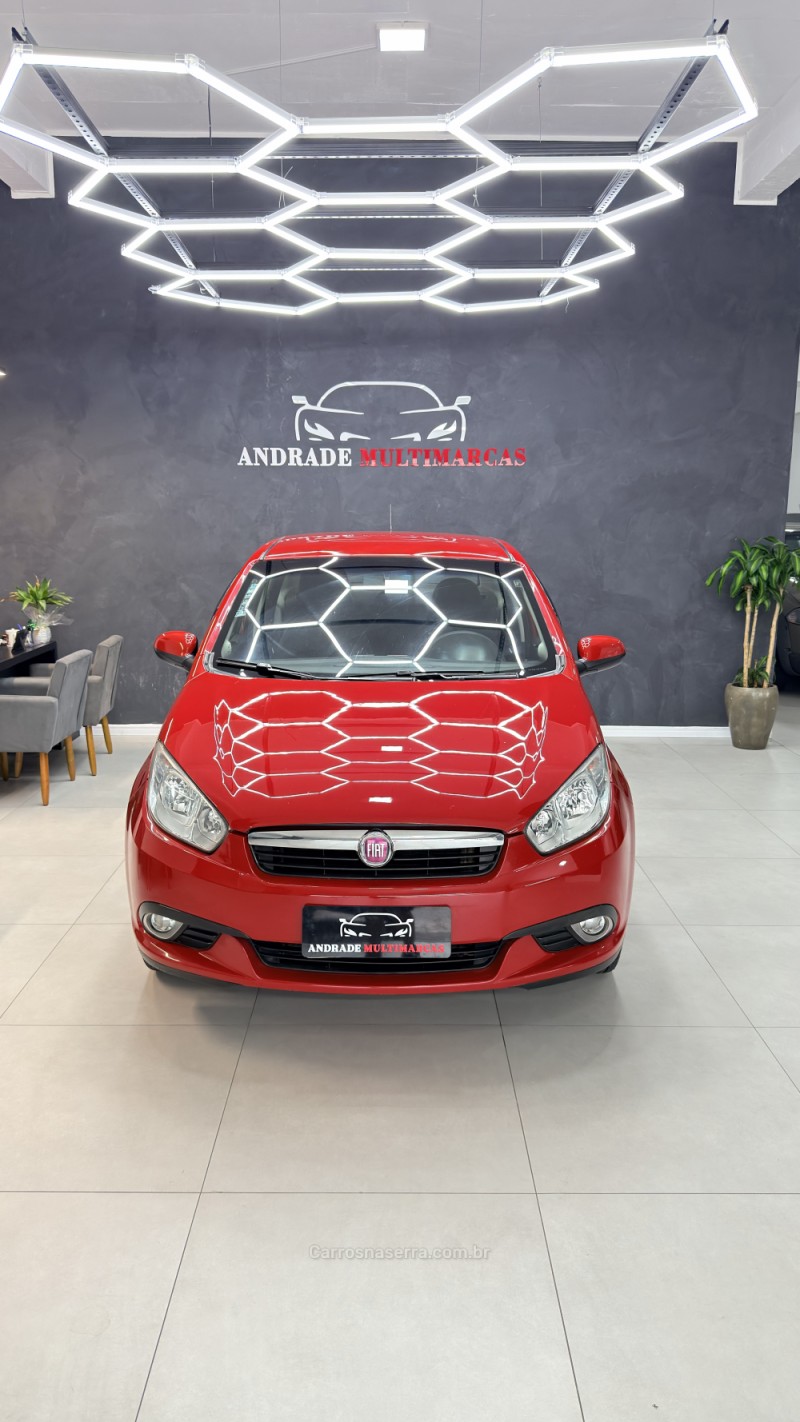 GRAND SIENA 1.4 MPI ATTRACTIVE 8V FLEX 4P MANUAL - 2015 - CAXIAS DO SUL