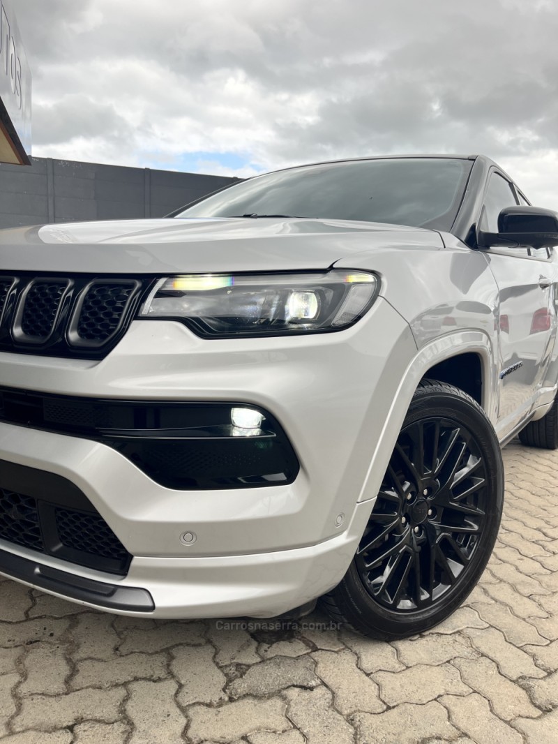 COMPASS  - 2022 - TORRES