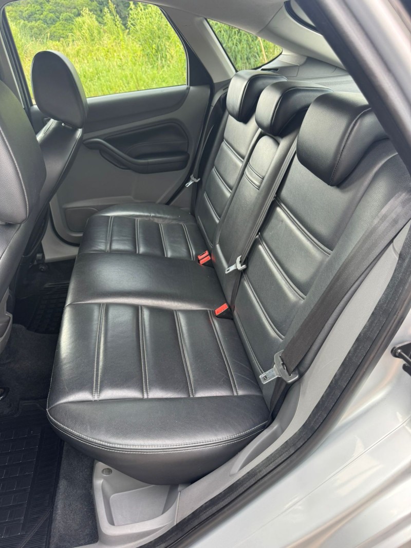 FOCUS 2.0 GLX 16V GASOLINA 4P MANUAL - 2012 - BENTO GONçALVES
