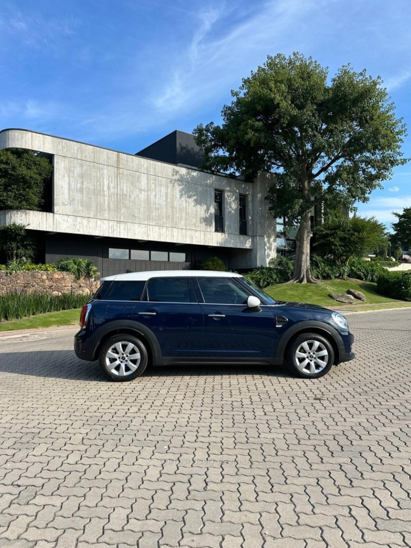 COUNTRYMAN 1.5 TWINPOWER 12V TURBO GASOLINA 4P AUTOMÁTICO - 2017 - CAXIAS DO SUL