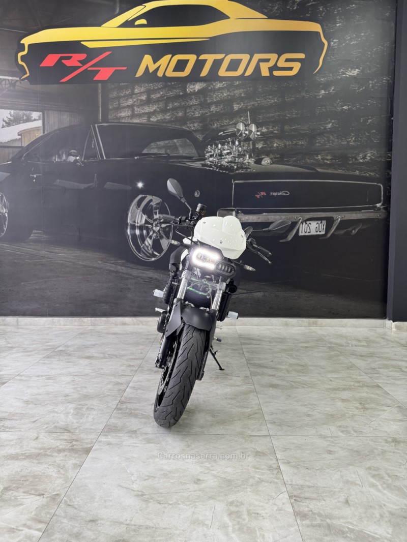 F 800 R - 2011 - CAXIAS DO SUL