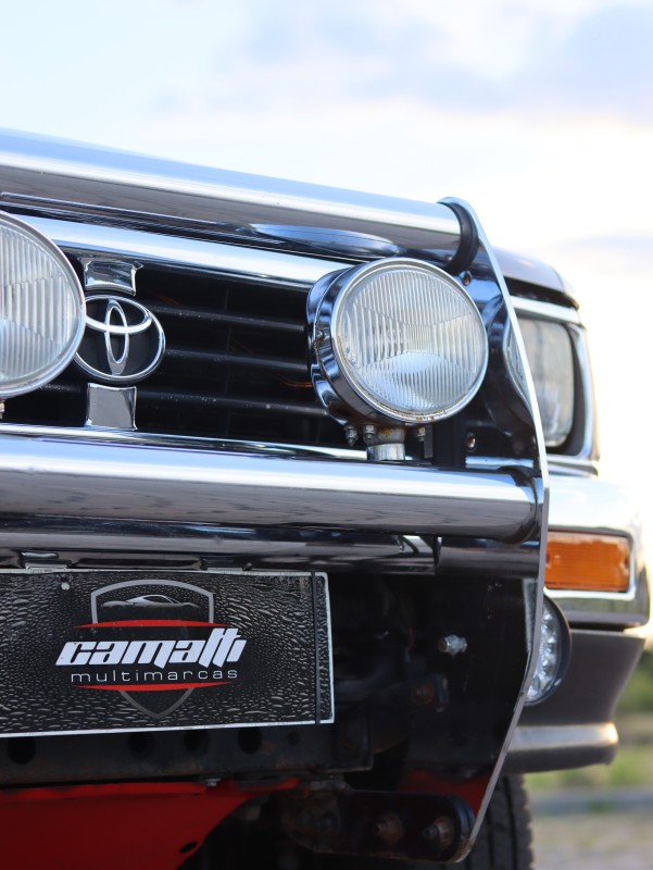 HILUX 2.8 SR5 4X4 CD 8V DIESEL 4P MANUAL - 1999 - ANTôNIO PRADO