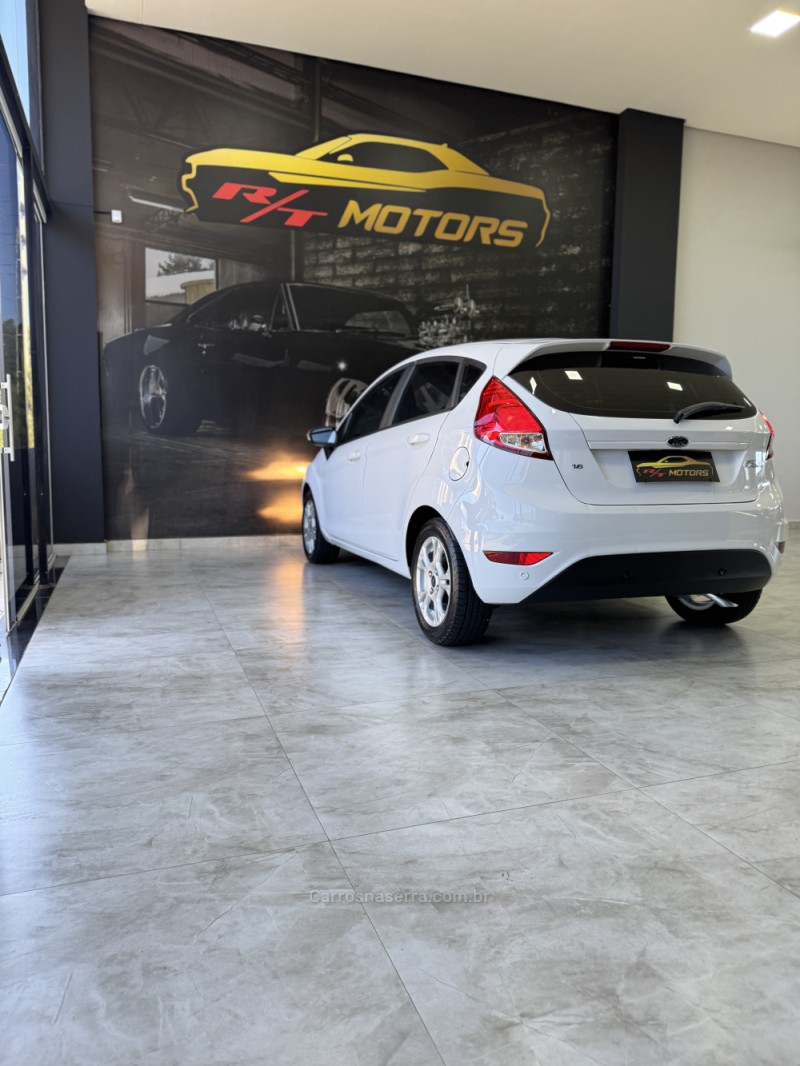 FIESTA 1.6 SEL HATCH 16V FLEX 4P AUTOMÁTICO - 2017 - CAXIAS DO SUL