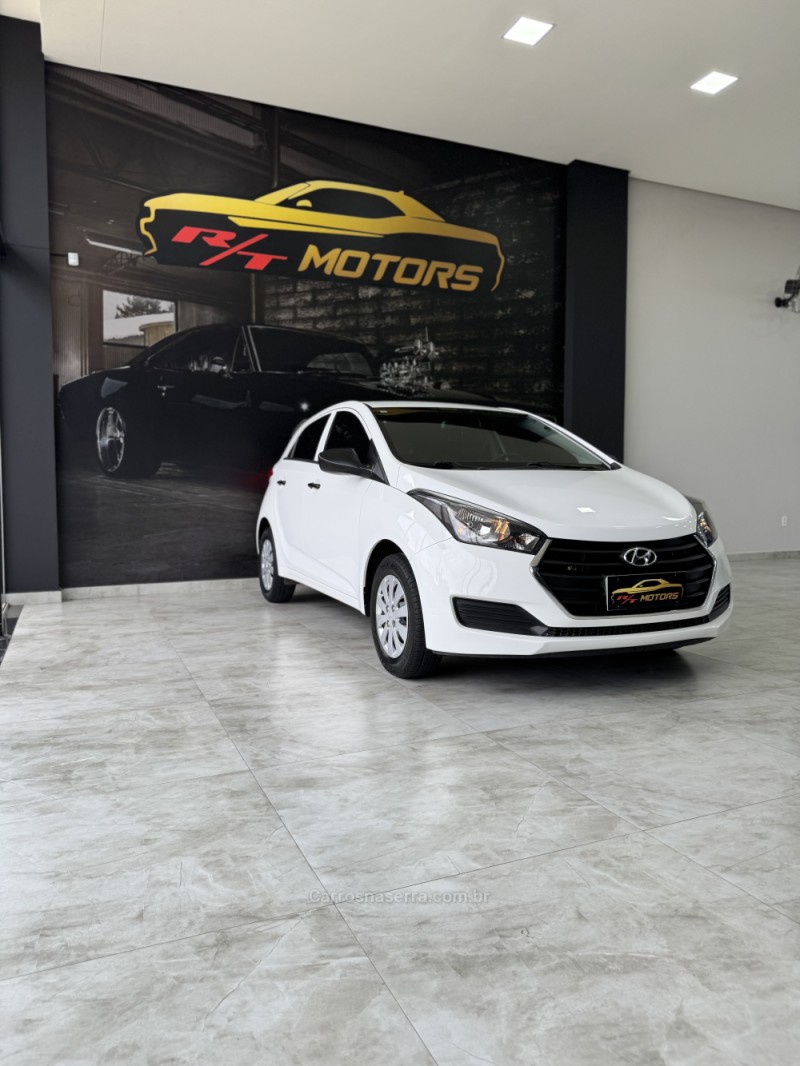 HB20 1.0 COMFORT PLUS 12V FLEX 4P MANUAL - 2017 - CAXIAS DO SUL