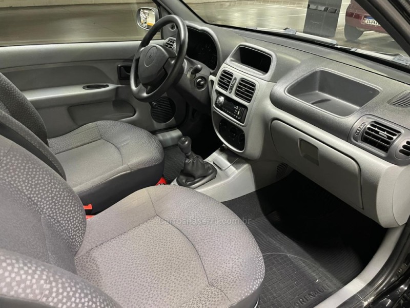 CLIO 1.0 CAMPUS 16V FLEX 2P MANUAL - 2011 - CAXIAS DO SUL