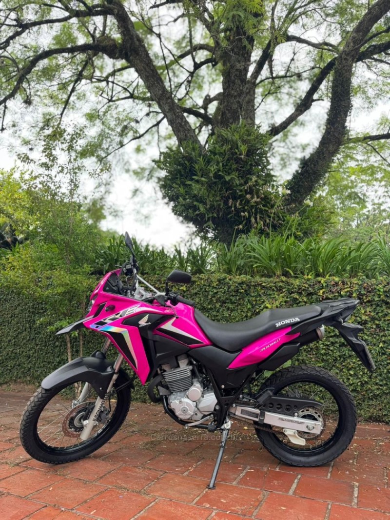 XRE 300  - 2022 - LAJEADO