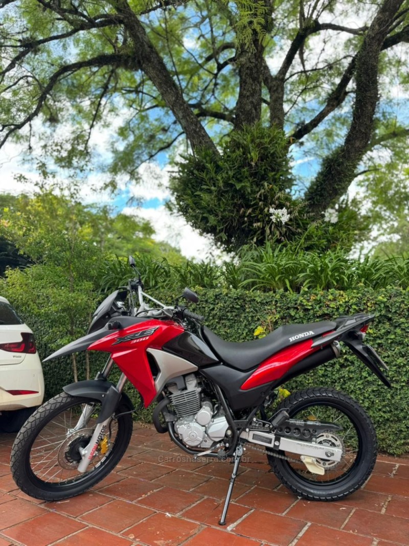 XRE 300  - 2016 - LAJEADO