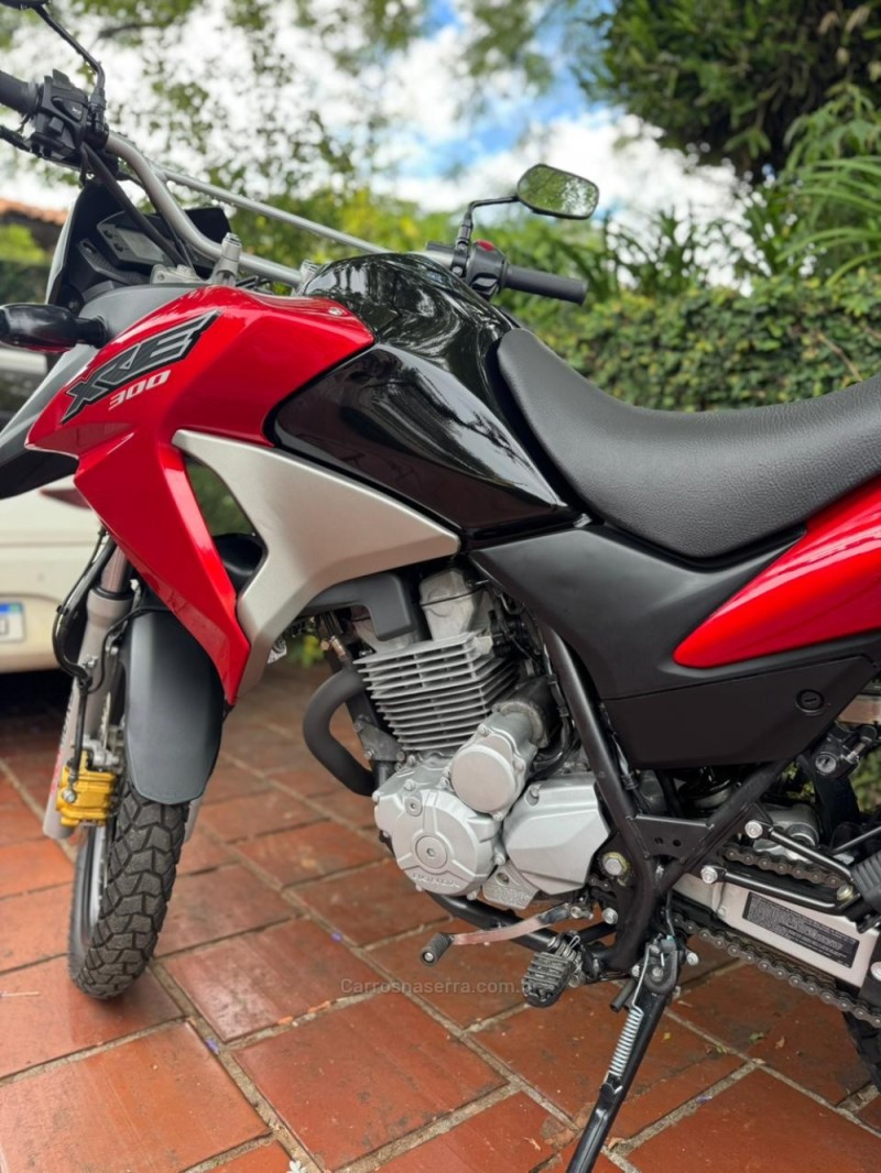 XRE 300  - 2016 - LAJEADO