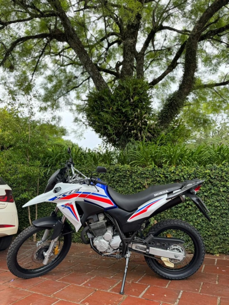 XRE 300  - 2016 - LAJEADO