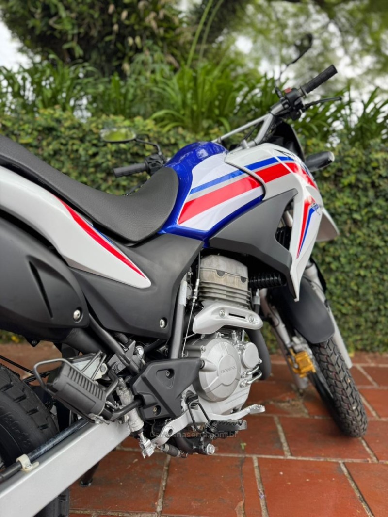 XRE 300  - 2016 - LAJEADO