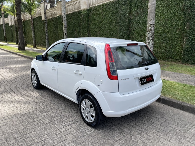 FIESTA 1.0 MPI HATCH 8V FLEX 4P MANUAL - 2014 - CAXIAS DO SUL