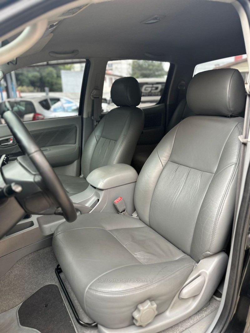 HILUX 3.0 SRV 4X4 CD 16V TURBO INTERCOOLER DIESEL 4P AUTOMÁTICO - 2010 - PASSO FUNDO