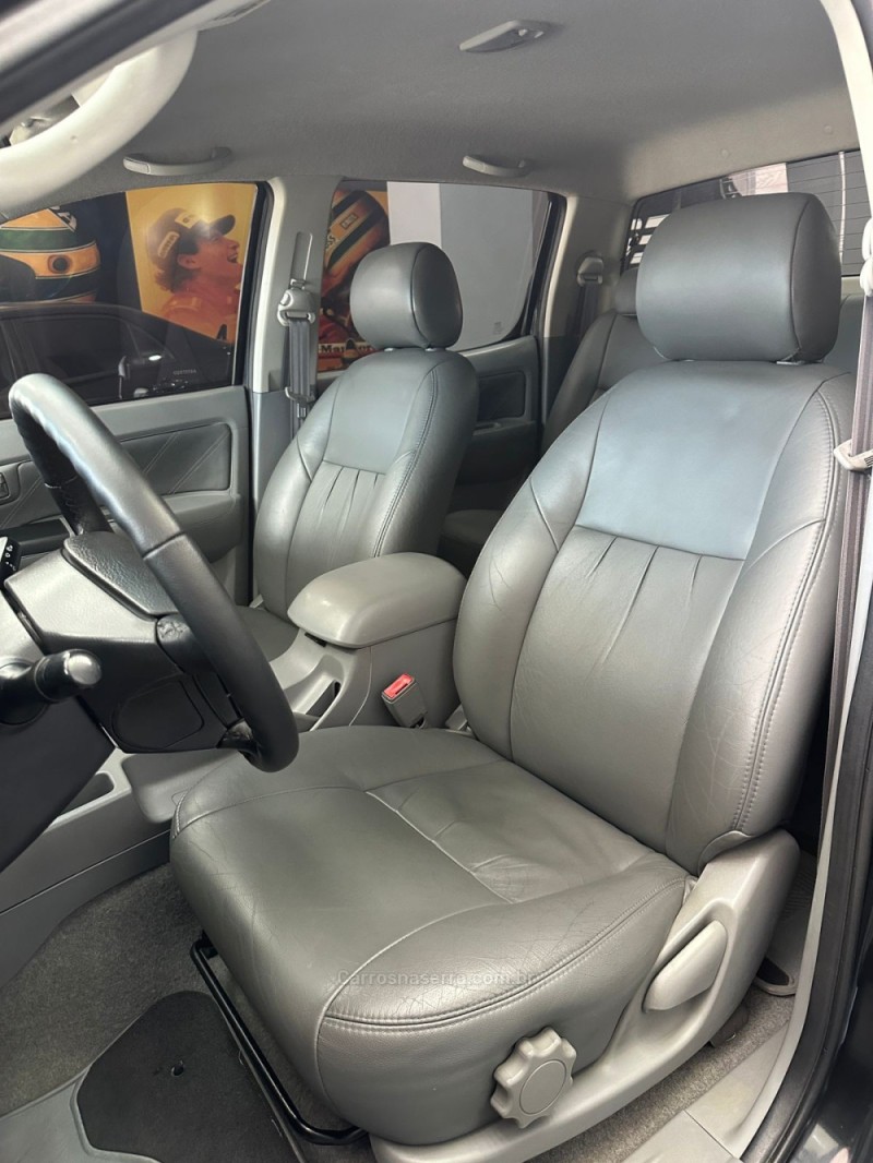 HILUX 3.0 SRV 4X4 CD 16V TURBO INTERCOOLER DIESEL 4P AUTOMÁTICO - 2010 - PASSO FUNDO