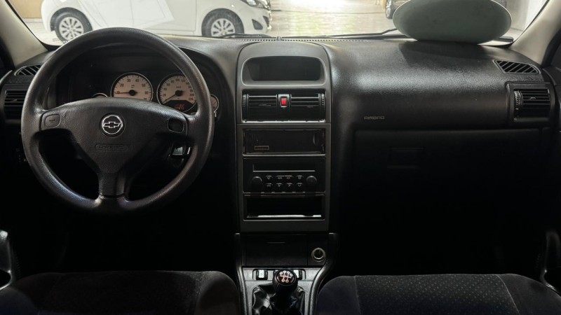 ASTRA 2.0 MPFI ADVANTAGE 8V FLEX 2P MANUAL - 2011 - ESTâNCIA VELHA