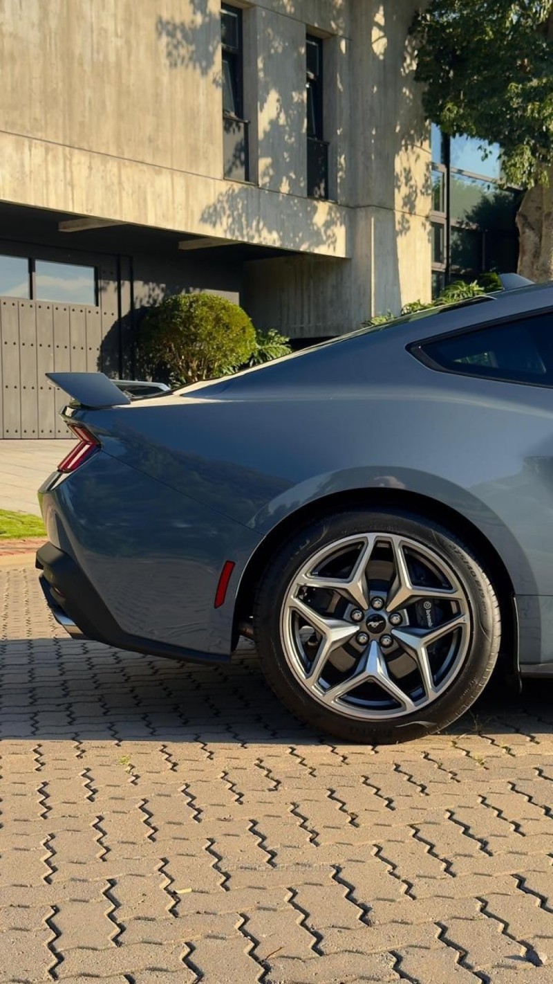 MUSTANG 5.0 GT COUPÉ V8 GASOLINA 2P AUTOMÁTICO - 2024 - CAXIAS DO SUL