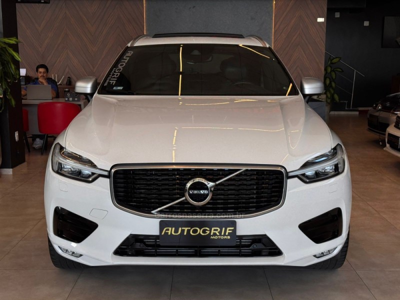 XC60 2.0 T5 R DESIGN TURBO GASOLINA 4P AUTOMÁTICO - 2018 - CAMPO BOM