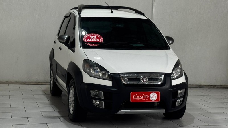 IDEA 1.8 MPI ADVENTURE 8V FLEX 4P MANUAL - 2013 - ESTâNCIA VELHA