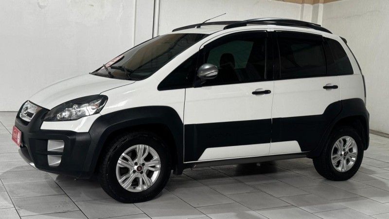 IDEA 1.8 MPI ADVENTURE 8V FLEX 4P MANUAL - 2013 - ESTâNCIA VELHA