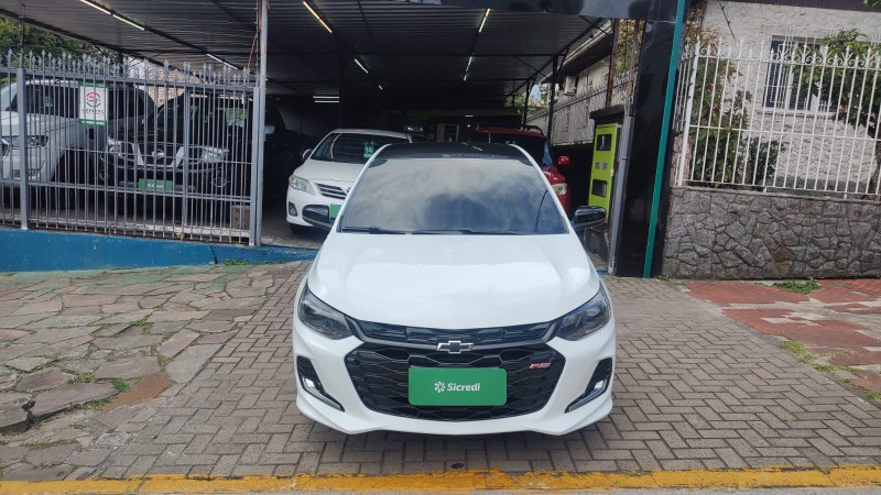 ONIX 1.0 HATCH RS 12V TURBO 4P AUTOMÁTICO - 2022 - CAXIAS DO SUL