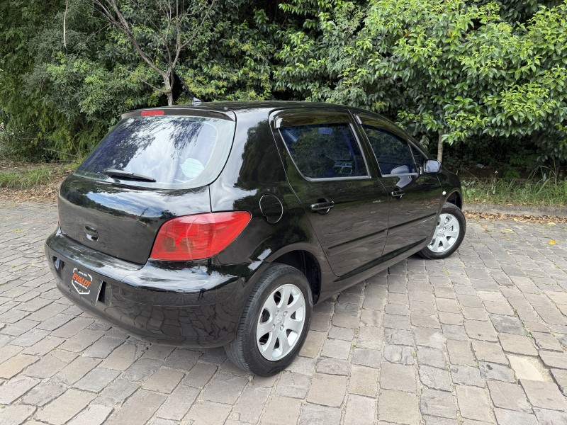 307 2.0 FELINE 16V GASOLINA 4P AUTOMÁTICO - 2006 - CAXIAS DO SUL