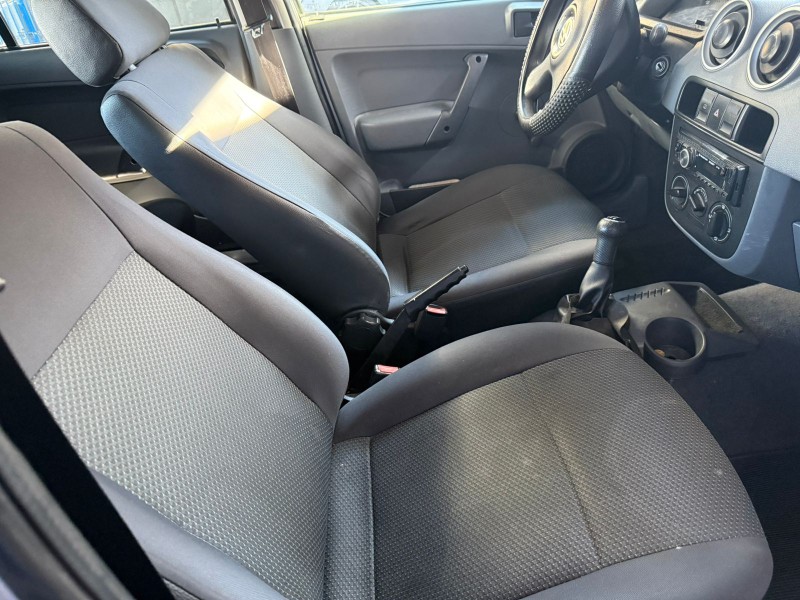 GOL 1.0 MI CITY 8V FLEX 4P MANUAL - 2012 - CAXIAS DO SUL