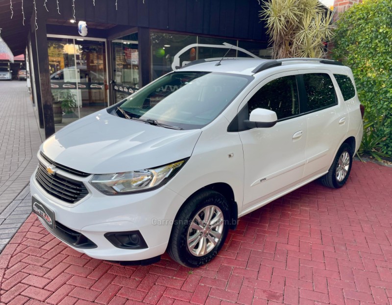 spin 1.8 lt 8v flex 4p manual 2019 rolante