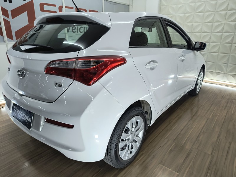 HB20 1.6 COMFORT PLUS 16V FLEX 4P MANUAL - 2017 - CAXIAS DO SUL