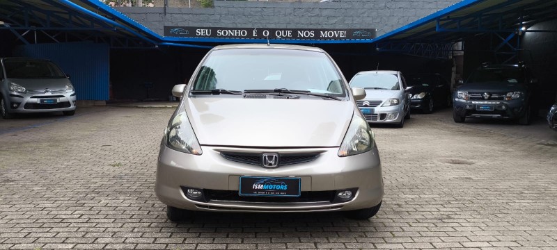 FIT 1.4 LX 8V GASOLINA 4P AUTOMÁTICO - 2006 - CAXIAS DO SUL