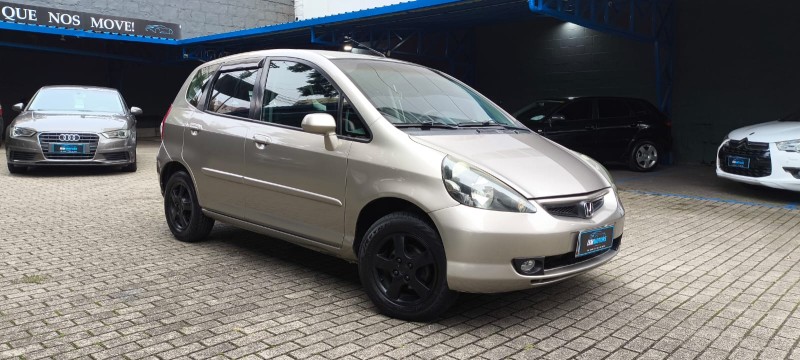 FIT 1.4 LX 8V GASOLINA 4P AUTOMÁTICO - 2006 - CAXIAS DO SUL