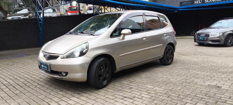 fit 1.4 lx 8v gasolina 4p automatico 2006 caxias do sul