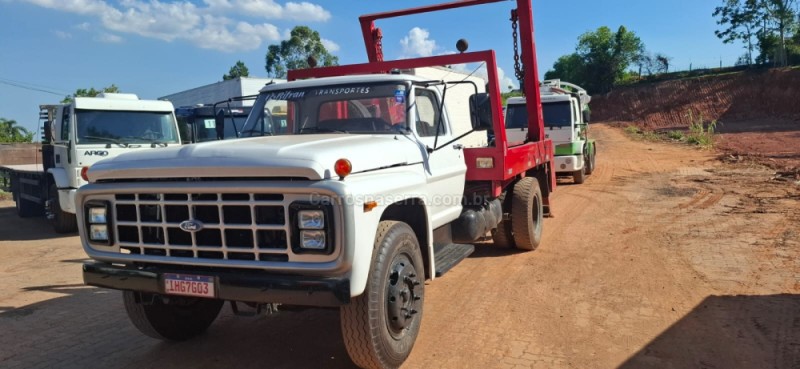 f 11000  1990 portao