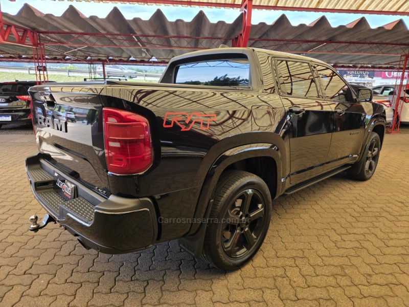 RAMPAGE 2.0 HURRICANE R/T 4 4X4 TURBO GASOLINA 4P AUTOMÁTICO - 2024 - SAPIRANGA