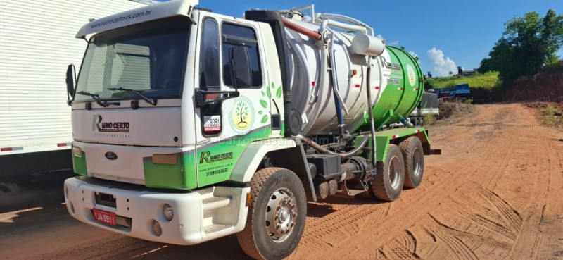 cargo 1622 t 3 eixos 1999 portao