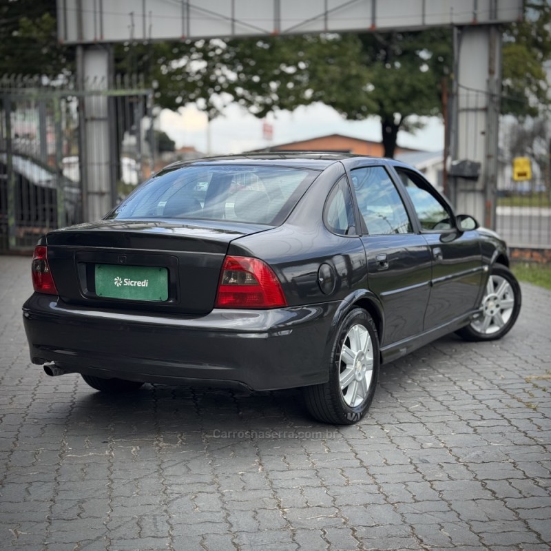 VECTRA 2.2 MPFI CD 16V GASOLINA 4P MANUAL - 2002 - CAXIAS DO SUL