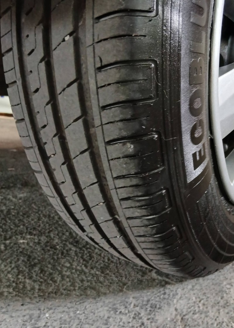 CLIO 1.0 CAMPUS 16V FLEX 4P MANUAL - 2011 - CAXIAS DO SUL