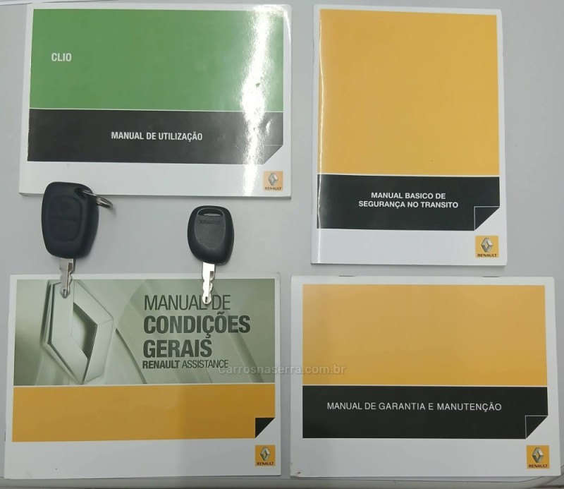 CLIO 1.0 CAMPUS 16V FLEX 4P MANUAL - 2011 - CAXIAS DO SUL