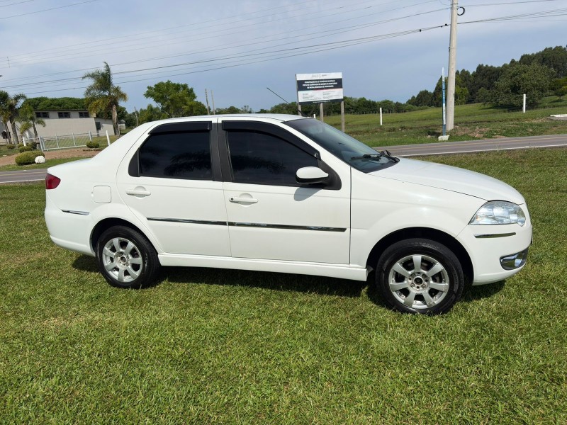 SIENA 1.4 MPI ELX 8V FLEX 4P MANUAL - 2009 - FARROUPILHA