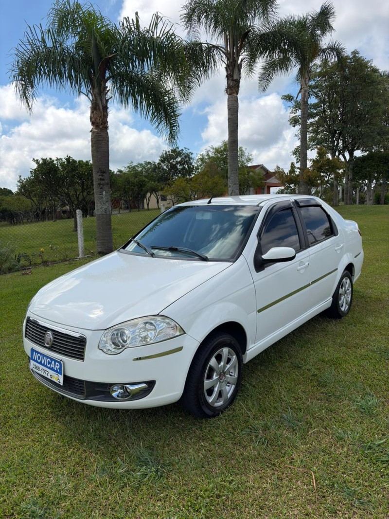SIENA 1.4 MPI ELX 8V FLEX 4P MANUAL