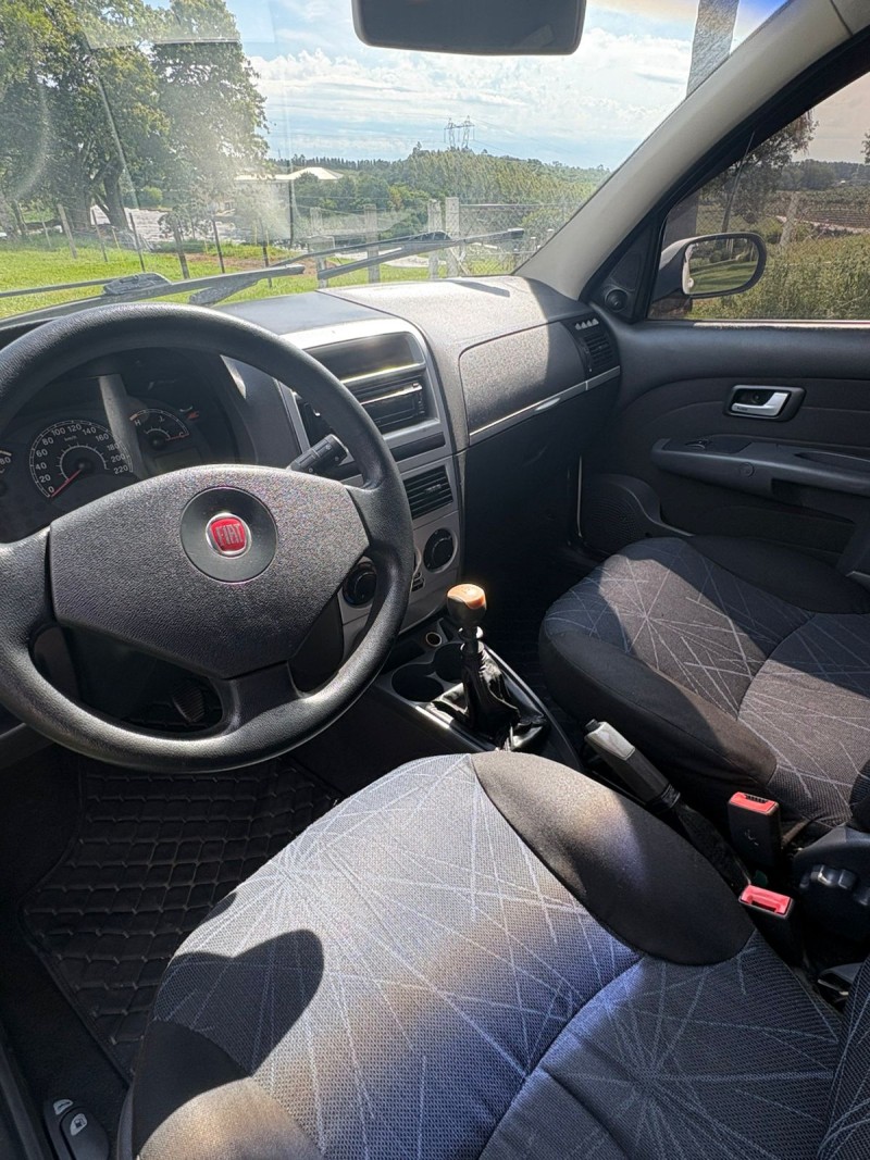 SIENA 1.4 MPI ELX 8V FLEX 4P MANUAL - 2009 - FARROUPILHA