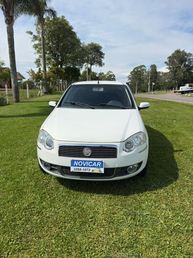 SIENA 1.4 MPI ELX 8V FLEX 4P MANUAL - 2009 - FARROUPILHA