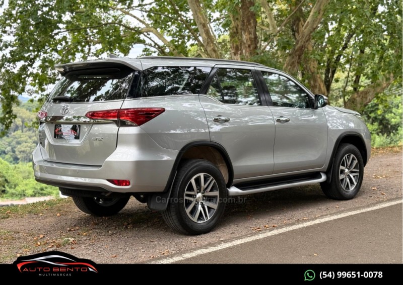 HILUX SW4 2.8 SRX 4X4 7 LUGARES 16V TURBO INTERCOOLER DIESEL 4P AUTOMÁTICO - 2019 - BENTO GONçALVES