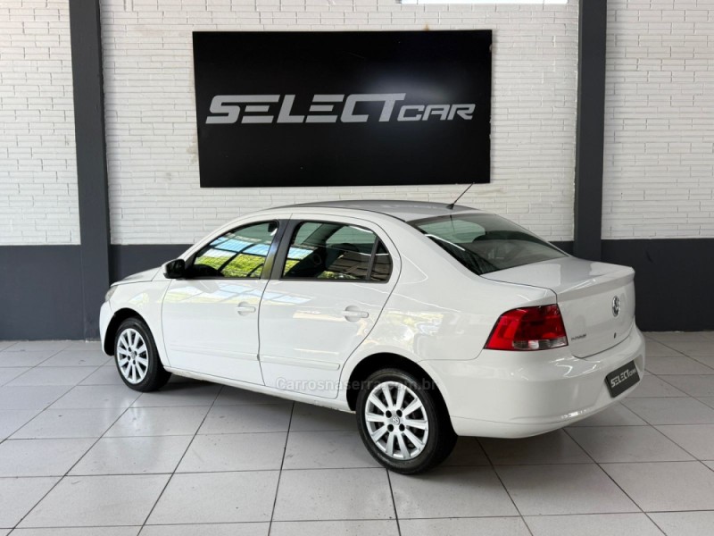 VOYAGE 1.0 MI CITY 8V FLEX 4P MANUAL - 2013 - NOVO HAMBURGO