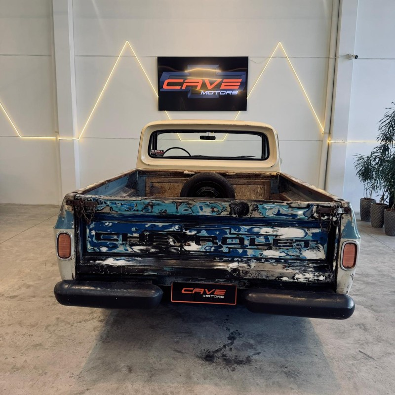 C14 GASOLINA 2P MANUAL - 1968 - CAXIAS DO SUL