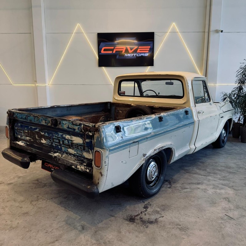 C14 GASOLINA 2P MANUAL - 1968 - CAXIAS DO SUL