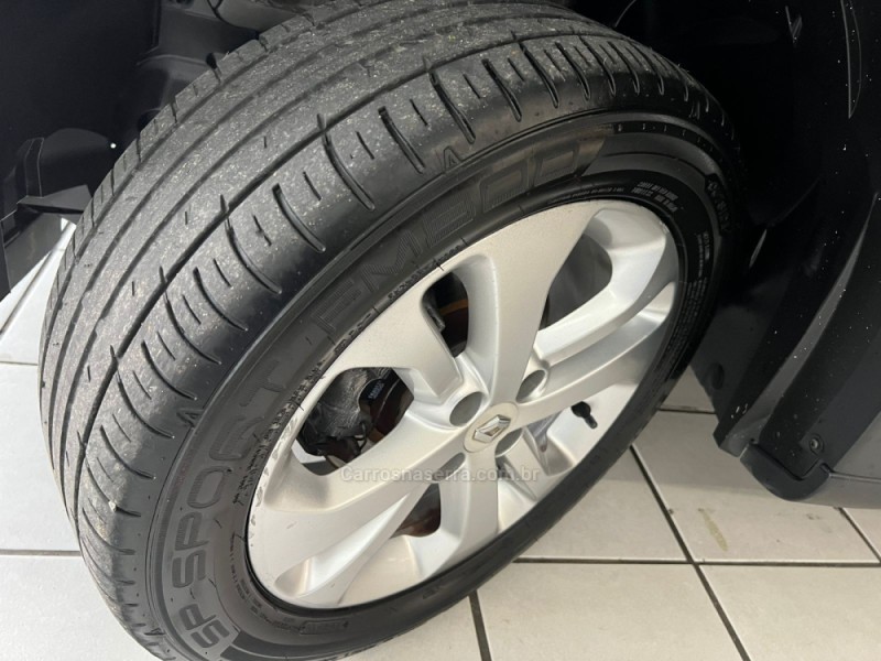 SANDERO 1.6 STEPWAY 8V FLEX 4P MANUAL - 2015 - CAXIAS DO SUL