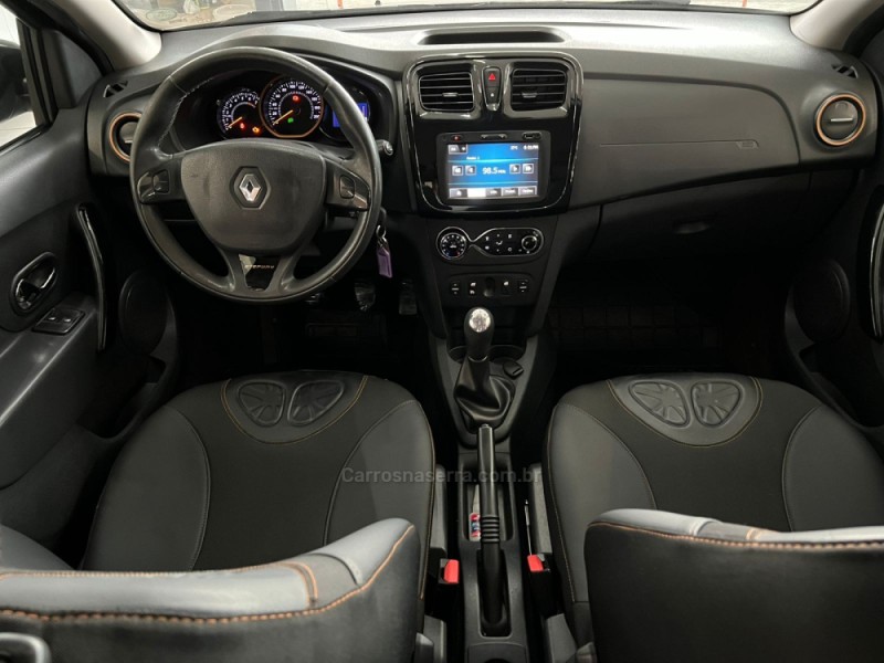 SANDERO 1.6 STEPWAY 8V FLEX 4P MANUAL - 2015 - CAXIAS DO SUL