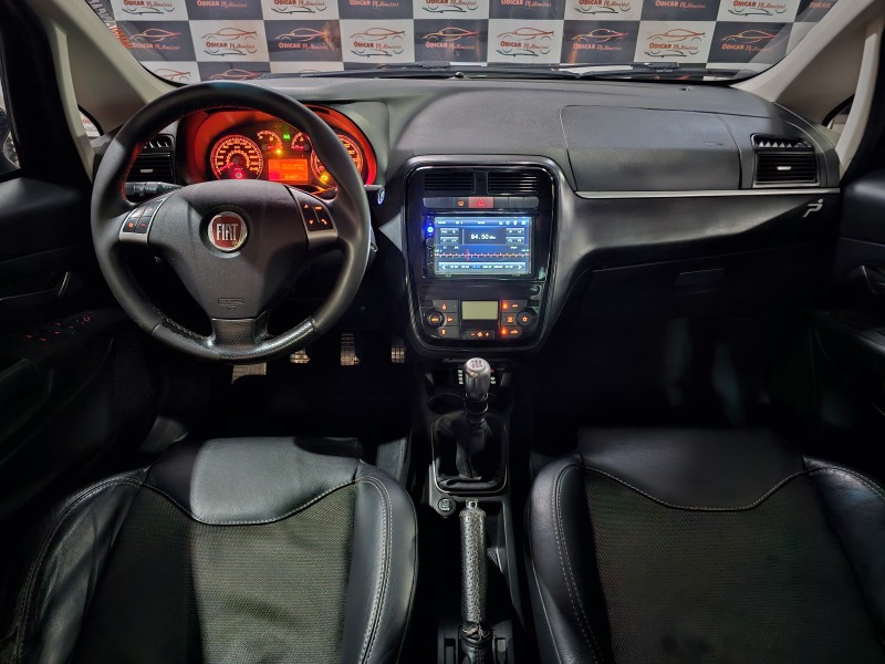 PUNTO 1.4 MPI 16V T-JET GASOLINA 4P MANUAL - 2010 - CAXIAS DO SUL