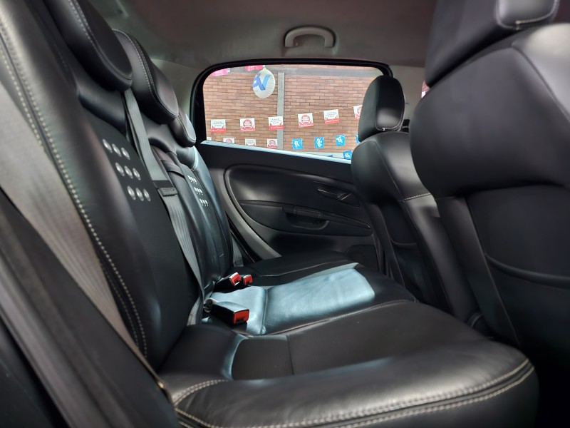 PUNTO 1.4 MPI 16V T-JET GASOLINA 4P MANUAL - 2010 - CAXIAS DO SUL