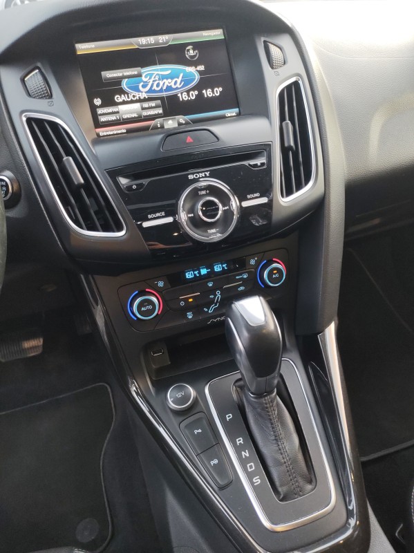 FOCUS 2.0 TITANIUM PLUS SEDAN 16V FLEX 4P AUTOMÁTICO - 2016 - VALE REAL