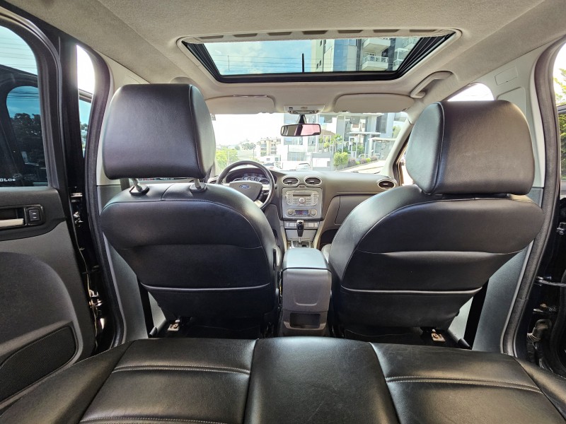 FOCUS 2.0 TITANIUM HATCH 16V FLEX 4P AUTOMÁTICO - 2013 - CAXIAS DO SUL